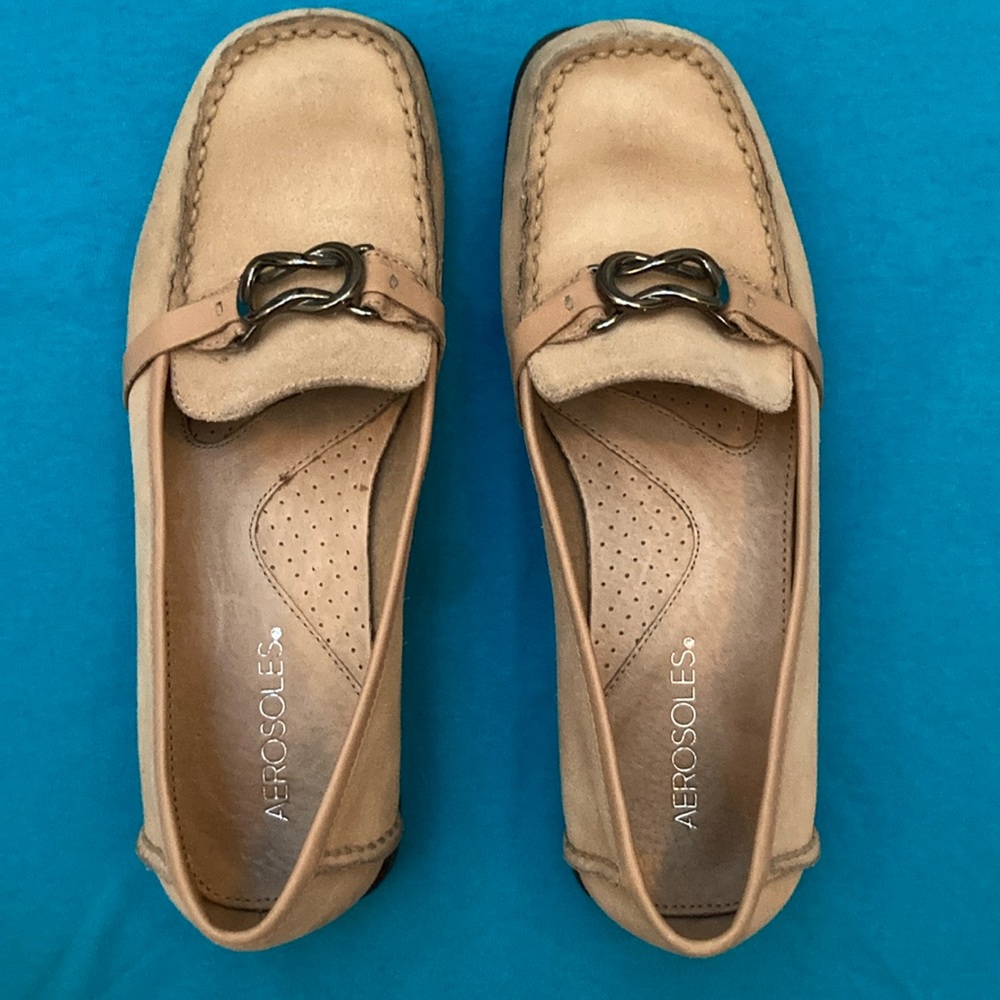 Trendy Loafers, Aerosoles, Suede leather, 7M, metal buckle, strap & stitching
